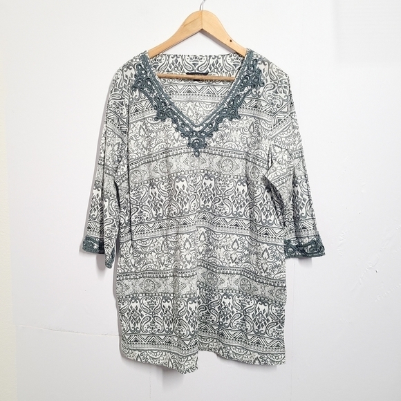Land's End Embroidered Tunic Long Top Size XL P (18) Printed - Picture 1 of 6